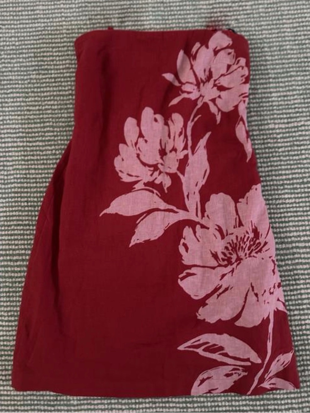 The A&F Scarlett Strapless Linen-Blend
Skort - Picture 2 of 3